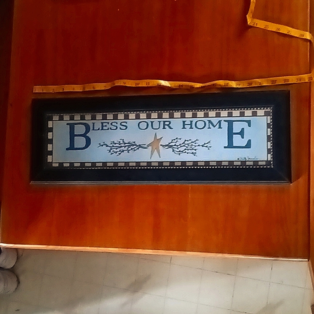 Primitive wall hanging
